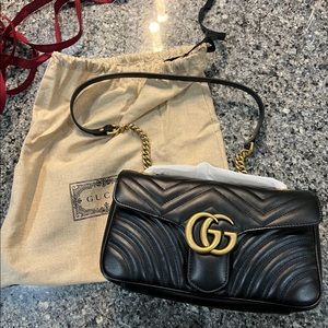 Gucci small leather crossbody bag brand new.